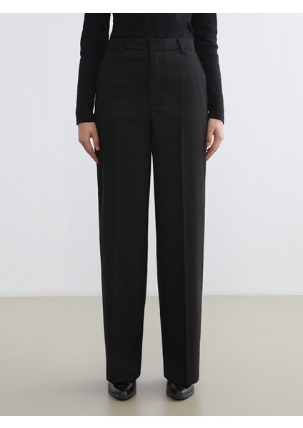 Yeni Sezon Standart Fit Çizgili Kadın Pantolon fiyatları