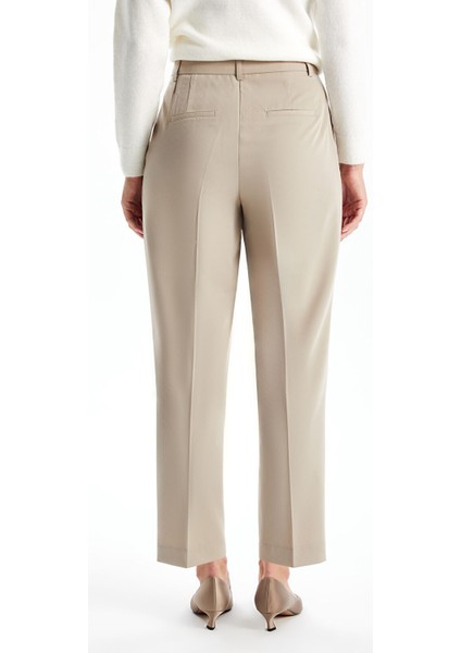 Yeni Sezon Loose Fit Kadın Pantolon indirimleri