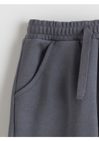 Yeni Sezon Beli Lastikli Erkek Çocuk Eşofman Altı fırsatları