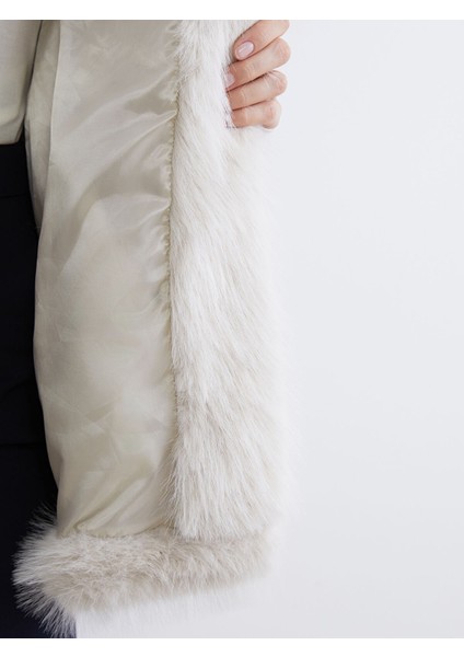 Yeni Sezon Şal Yaka Oversize Kadın Kürk Kaban fırsatları