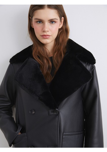 Yeni Sezon Kruvaze Yaka Kadın Deri Görünümlü Mont modelleri