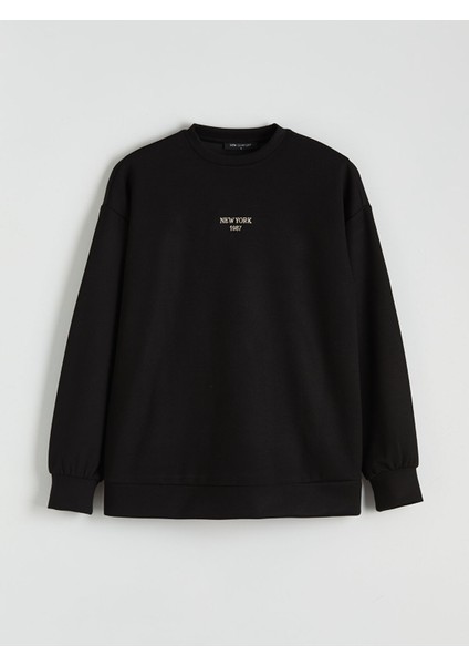 Yeni Sezon New York Nakışlı Kadın Sweatshirt indirimleri