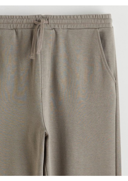 Yeni Sezon Beli Lastikli Erkek Çocuk Eşofman Altı modelleri