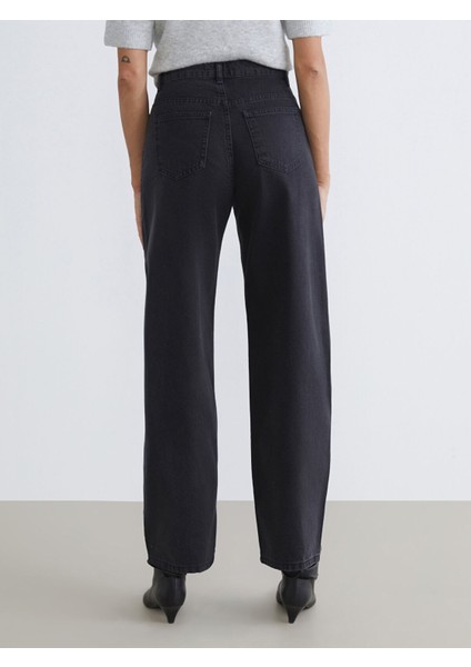 Yeni Sezon Barrel Fit Kadın Jean Pantolon fırsatları