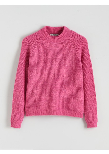 Yeni Sezon Yarım Balıkçı Yaka Kadın Triko Kazak