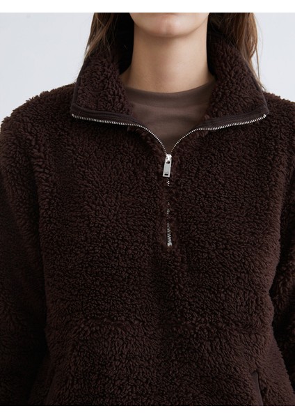 Yeni Sezon Dik Yaka Kadın Pelüş Sweatshirt modelleri