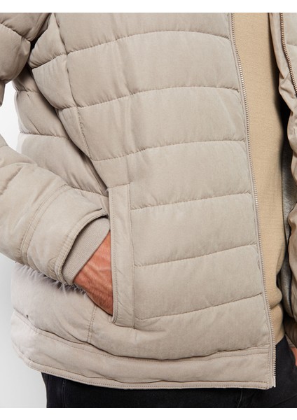 Yeni Sezon Standart Kalıp Dik Yaka Süet Erkek Şişme Mont fırsatları