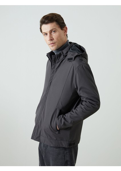 Yeni Sezon Standart Kalıp Kapüşonlu Erkek Mont