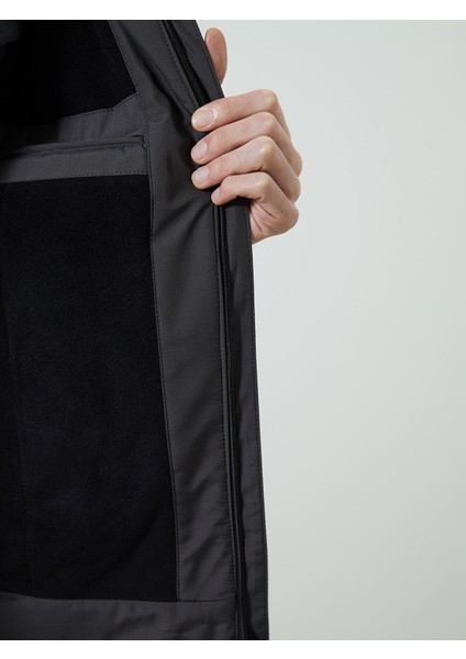 Yeni Sezon Standart Kalıp Kapüşonlu Erkek Mont fırsatları