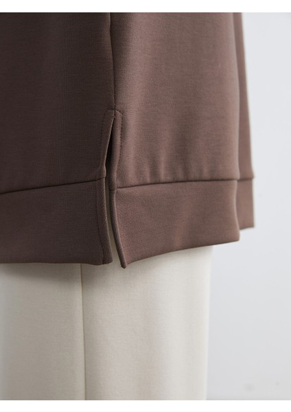 Yeni Sezon Dik Yaka Kadın Sweatshirt modelleri