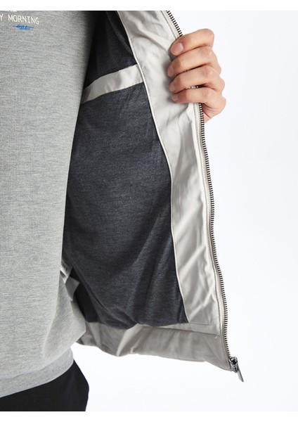 Yeni Sezon Standart Kalıp Dik Yaka Erkek Deri Görünümlü Mont fırsatları