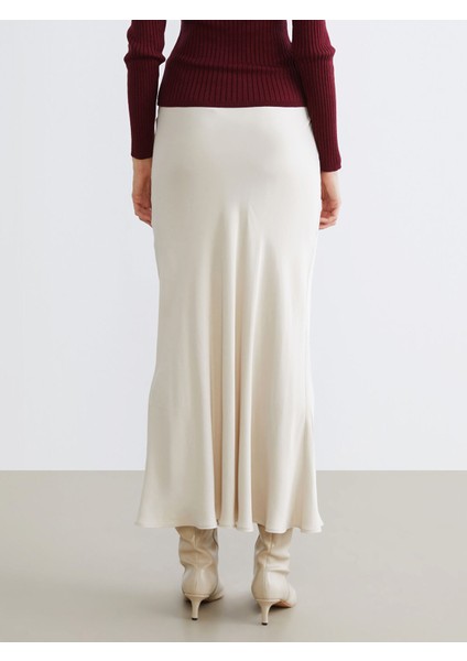 Yeni Sezon Beli Lastikli A Kesim Saten Etek fırsatları