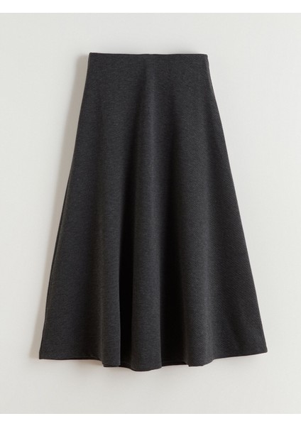 Yeni Sezon Beli Lastikli A Kesim Etek indirimleri