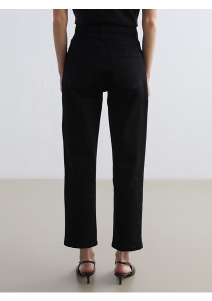 Yeni Sezon Straight Fit Kadın Jean Pantolon fırsatları