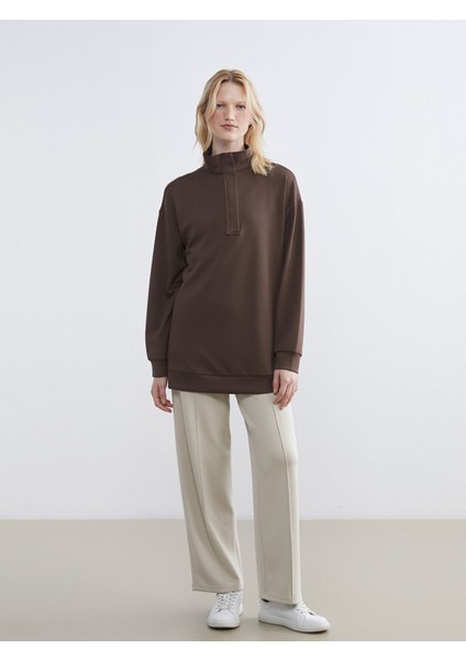 Yeni Sezon Dik Yaka Kadın Sweatshirt fiyatları