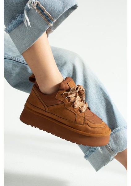 Ugg W Lowmel Kadın Spor Bot fiyatları