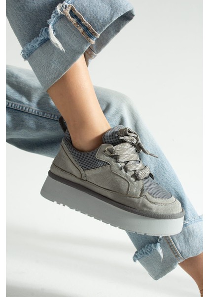 Ugg W Lowmel Kadın Spor Bot fiyatları