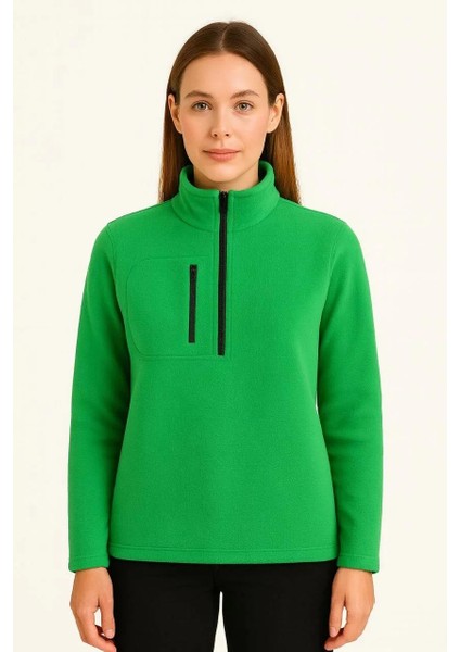 Kadın Polar Kazak – Dik Yaka, Yarım Fermuarlı, Fermuarlı Göğüs Cepli, Siyah Biyeli, Kışlık Rahat Regular Fit Günlük Model - Yeşil modelleri