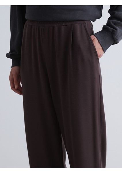 Yeni Sezon Beli Lastikli Geniş Paça Kadın Pantolon modelleri