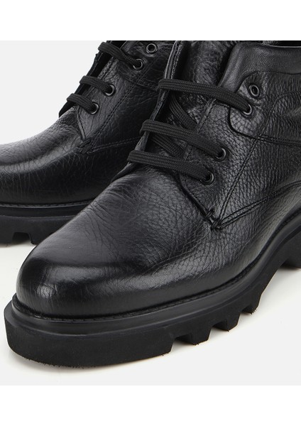 02BOH284780A100 ERKEK Deri Siyah Bağcıklı Kalın Tabanlı Casual Bot modelleri
