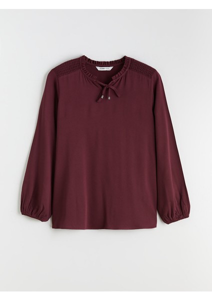 Yeni Sezon Bağlamalı Yaka Bluz indirimleri