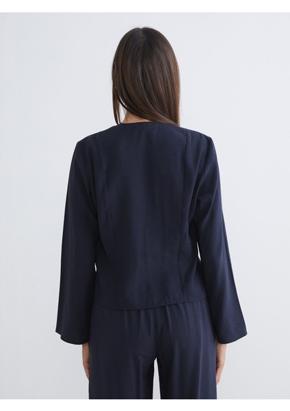 Yeni Sezon V Yaka Bağlamalı Bluz fırsatları