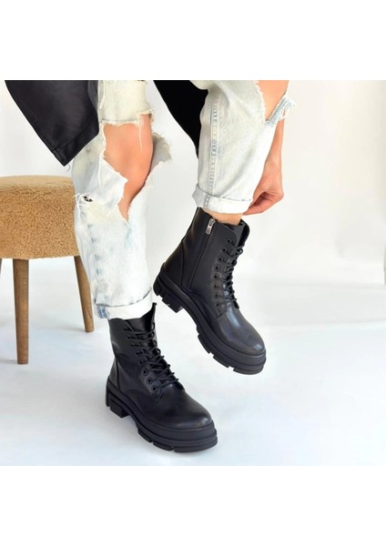 Yzlal Allex Siyah Cilt Bağcıklı Bot (Numara: 38) fırsatları