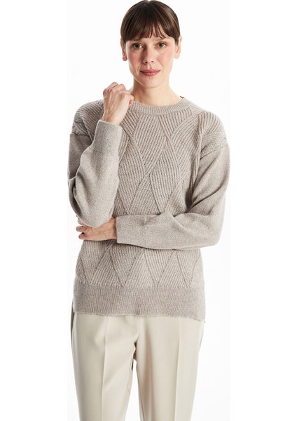 Yeni Sezon Bisiklet Yaka Kendinden Desenli Kadın Triko Kazak