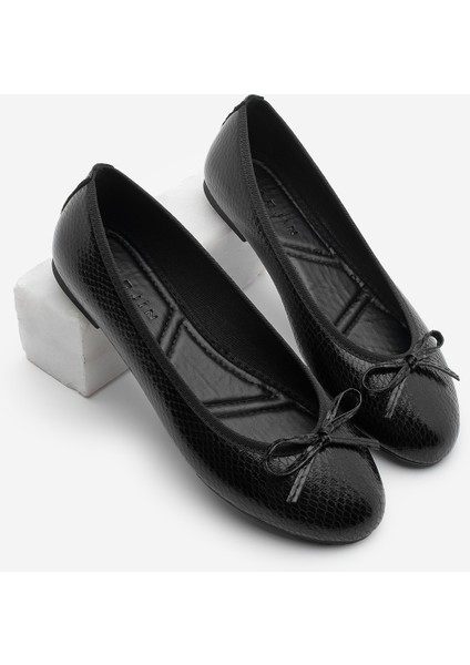 Kadın Günlük Babet Yuvarlak Burun Balerin Babet Adusa Siyah Yılan