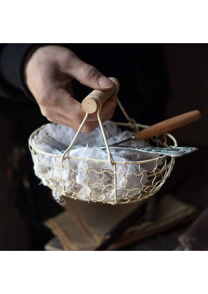 3x Ahşap Tutar Metal Retro Sepet Taşınabilir Çok Functurm Bitkisel Meyve Yumurtası Yiyecekleri Pratik Depolama Sepeti Beyaz (Yurt Dışından) fırsatları