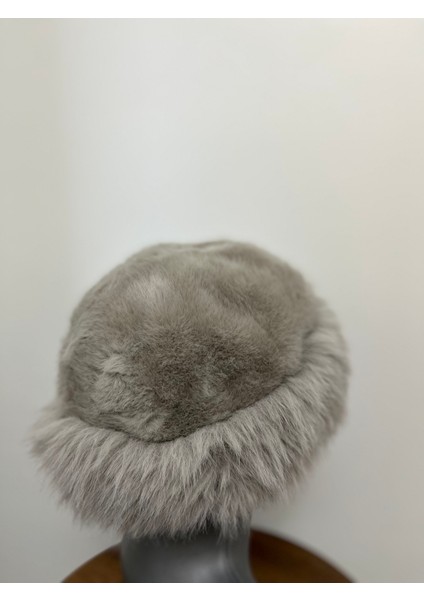 Gri Kadın Peluş Şapka – Yumuşak Görünümlü Bere fırsatları