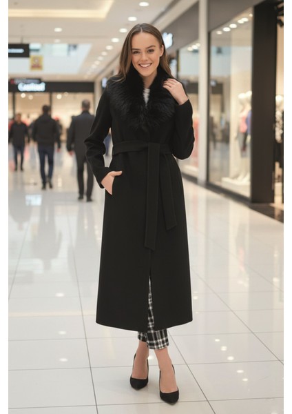 Kürk Yakalı Kadın Kaban fiyatları