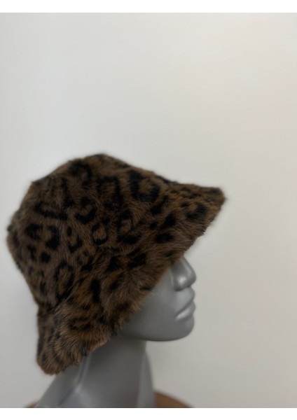 Kadın Tüylü Peluş Kışlık Şapka – Soğuk Havalar Için Trend ve Sıcak Tasarım fırsatları