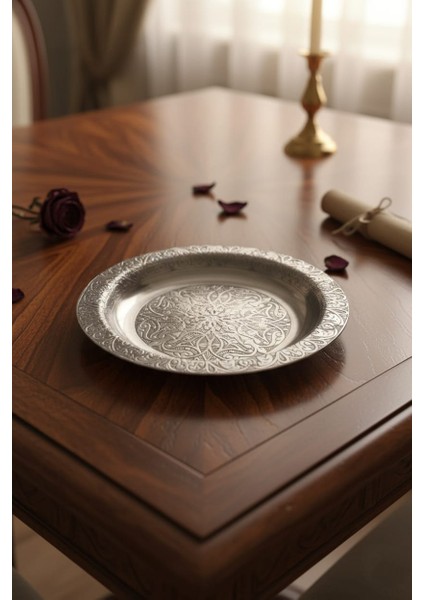 13 cm Otantik Desenli Krom Çelik Meze Tabağı