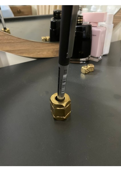 Pirinç Kalem Tutucu