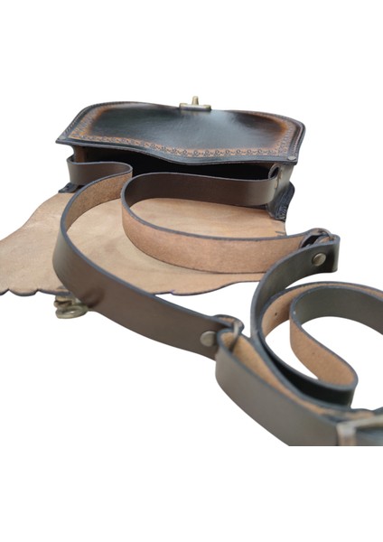 El Yapımı Hakiki Deri Yaprak Kapaklı Kadın Çapraz Çanta | El Kabartma Doğa Temalı Bohem Omuz Çantası | 4 Farklı Renk Seçeneği modelleri