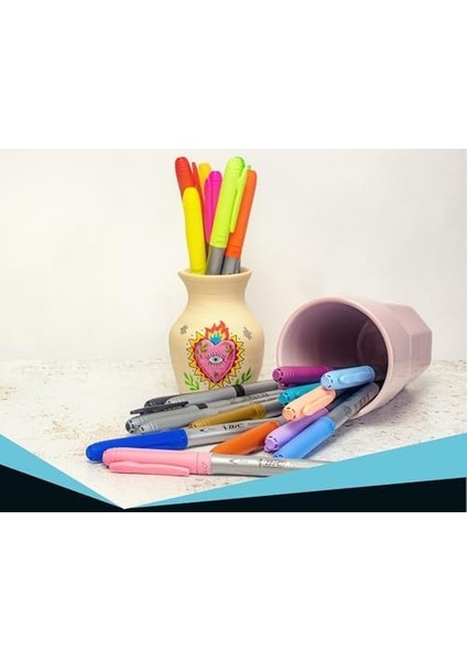 Intensity Marking Colour Permanent Kalıcı Markör, 12'li Blister, 12 Canlı Renk, Kapağı 1 Ay Açık Kalsa Da Kurumayan Mürekkep modelleri