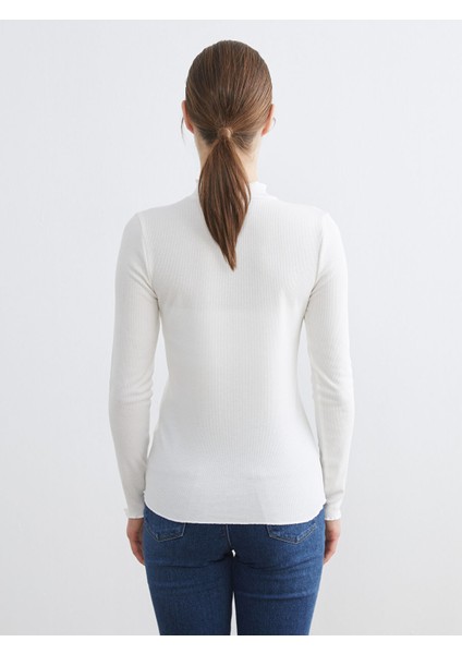 Yeni Sezon Fırfırlı Dik Yaka Kadın Body fırsatları