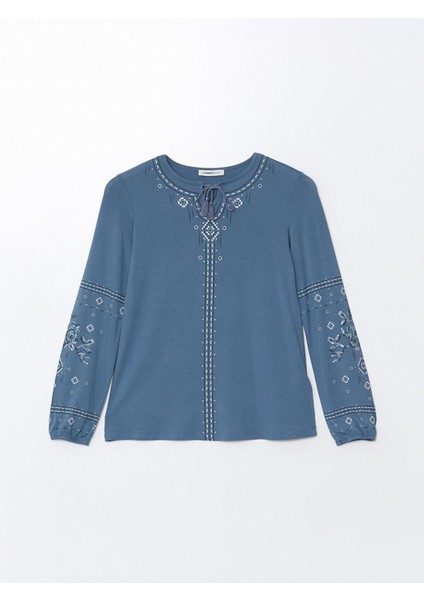 Yeni Sezon Bağlamalı Yaka Desenli Kadın Bluz indirimleri