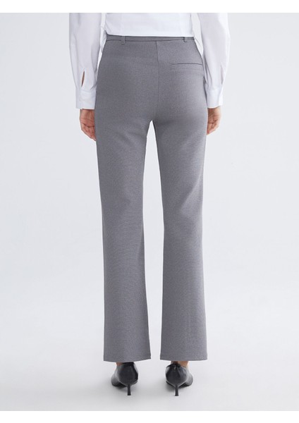 Yeni Sezon Dar Fit Ispanyol Paça Kadın Pantolon fırsatları