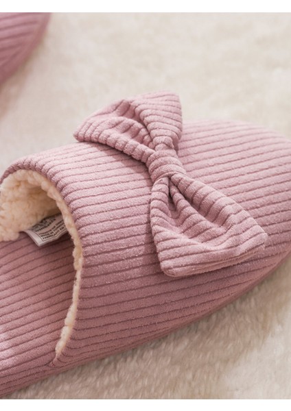 Yeni Sezon Pelüş Fiyonklu Kadın Ev Terliği modelleri