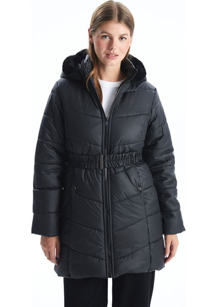 Yeni Sezon Kapüşonlu Kadın Şişme Mont