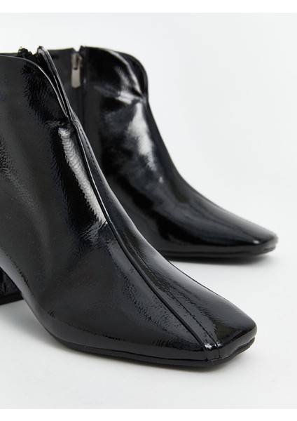 Yeni Sezon Deri Görünümlü Kadın Topuklu Bot fiyatları