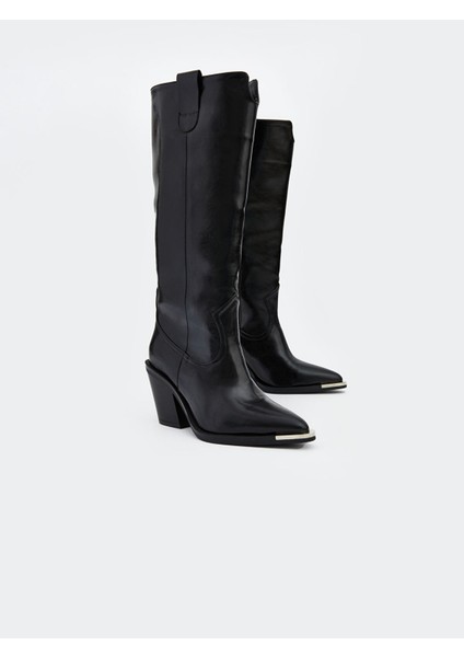 Yeni Sezon Deri Görünümlü Kadın Çizme modelleri