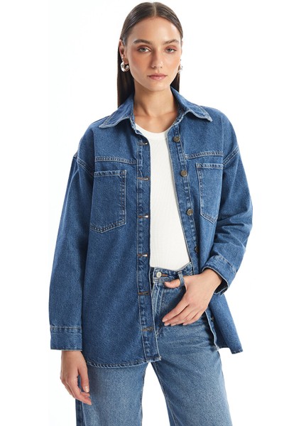 Yeni Sezon Düz Uzun Kollu Oversize Kadın Jean Gömlek fiyatları