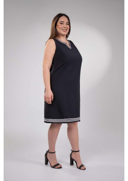 Kadın Büyük Beden V Yaka Kolsuz Siyah Elbise modelleri
