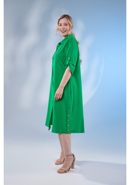 Kadın Büyük Beden Düğme Detaylı Yeşil Elbise