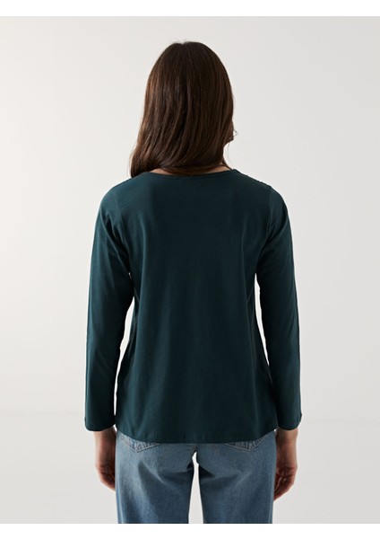 Yeni Sezon Bisiklet Yaka Nakışlı Kadın Bluz fırsatları