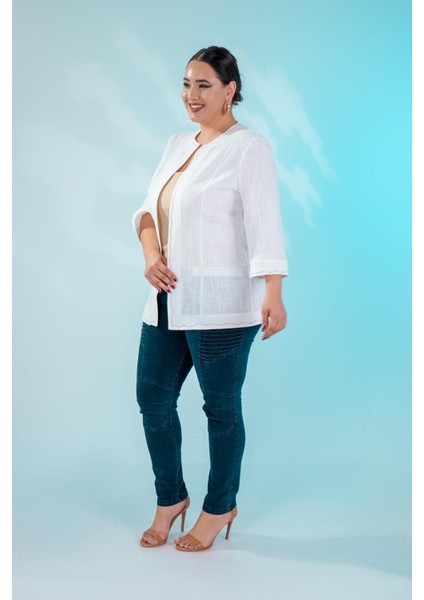 Kadın Büyük Beden Nakışlı Beyaz Ceket fırsatları