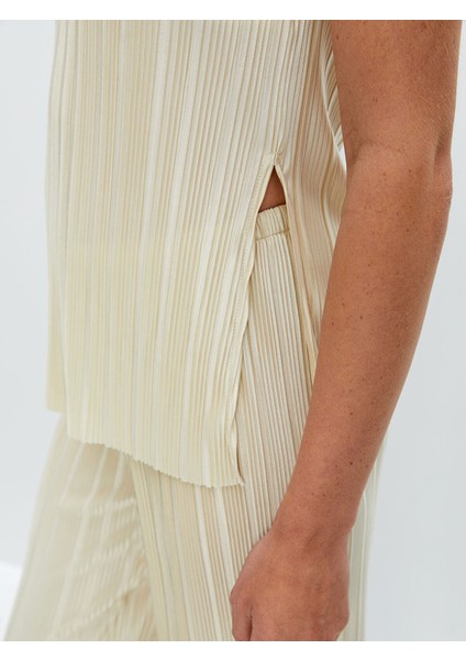 Yeni Sezon Bisiklet Yaka Dokulu Kadın Bluz modelleri